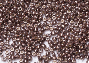 Бисер Япония круглый 11/0 10 г PF0556 розово-лиловый, гальванизированный